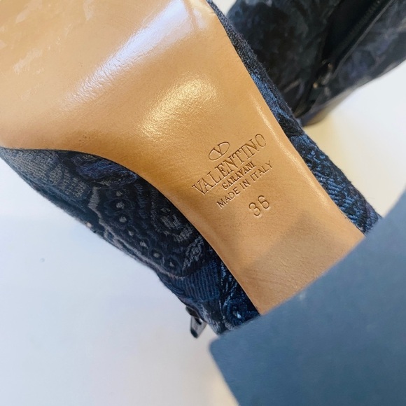 Valentino blue floral tapestry ankle boots - Picture 11 of 12